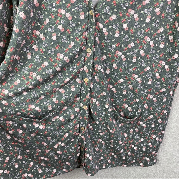 Agnes & Dora Gray Rose Floral Essential Cardigan - Picture 5 of 9